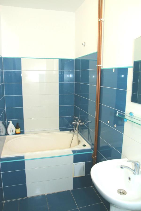 Yox Apartment 5 Oradea Exterior foto
